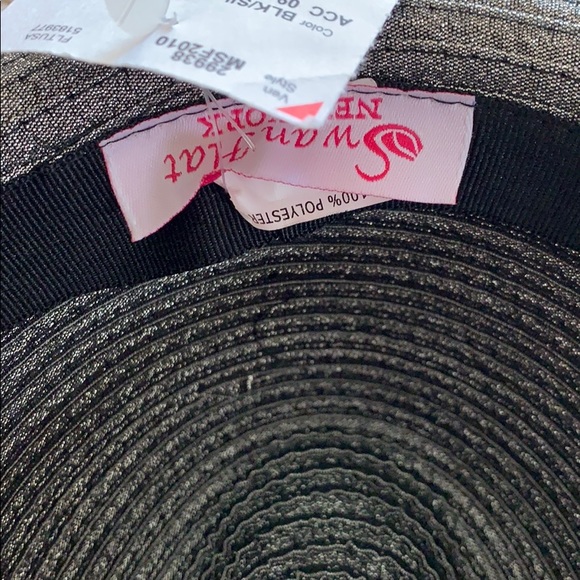 NWT Metallic Gray Fedora - Picture 4 of 5